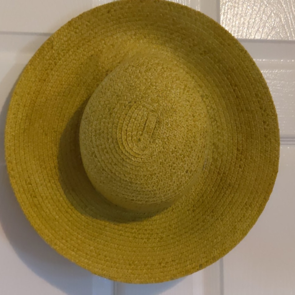 Beautiful women's hat accent  pendant